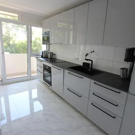 Premium Nahe Bahnhof Durlach アパート