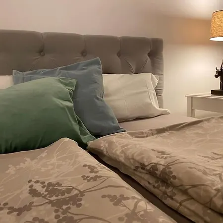 Premium Nahe Bahnhof Durlach *