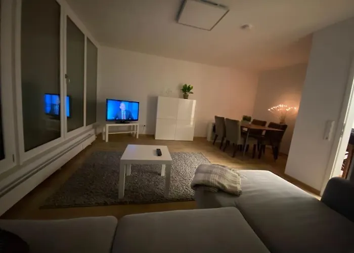 Premium Nahe Bahnhof Durlach Karlsruhe